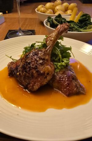 Confit duck legs (x2 per pack)